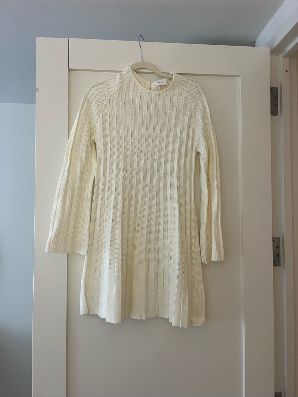 Pomander Place Cream Ribbed Long-Sleeve Knit Dress
